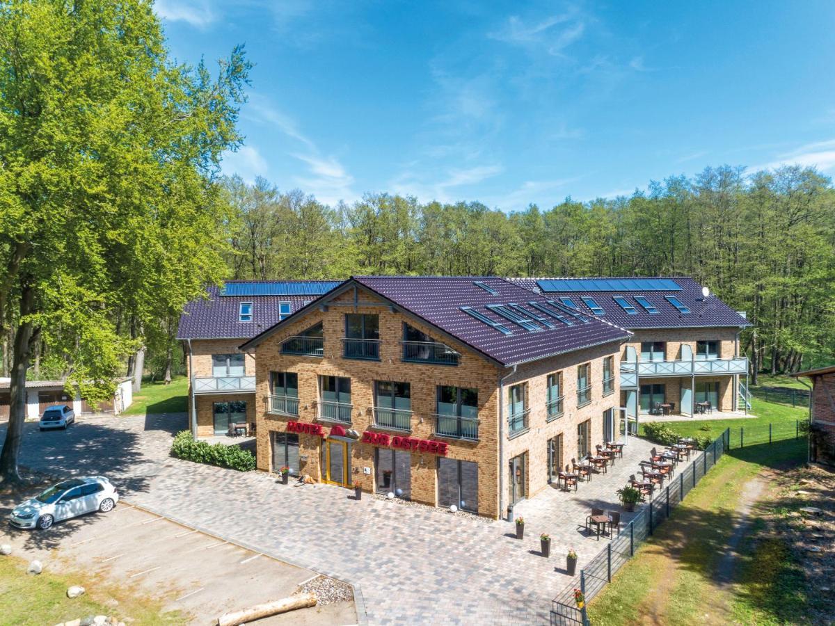 Hotel Zur Ostsee Graal-Mueritz Esterno foto